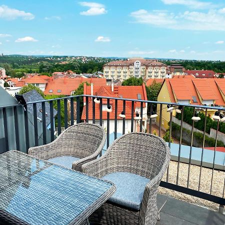 Panorama View Apartment In City Center Hévíz 外观 照片