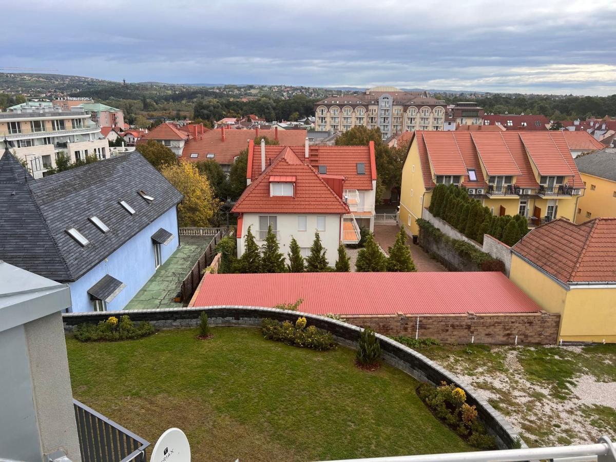 Panorama View Apartment In City Center Hévíz 外观 照片
